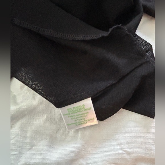 Garnet Hill black dress - Picture 6 of 6